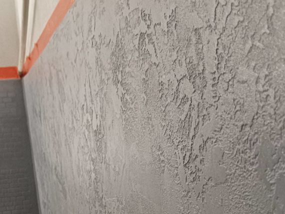 Betonová stěrka pro vlhké prostory i obytné zóny